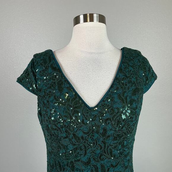 Green Sequined Lace A-Line Evening Gown Size 6 R&M Richards Long Formal Dress - Picture 7 of 11